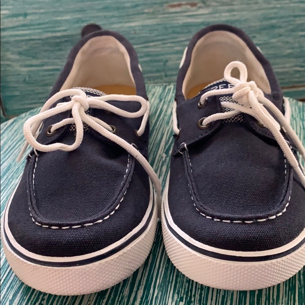 Sperry “Halyard” Boat Shoes - Picture 3 of 9